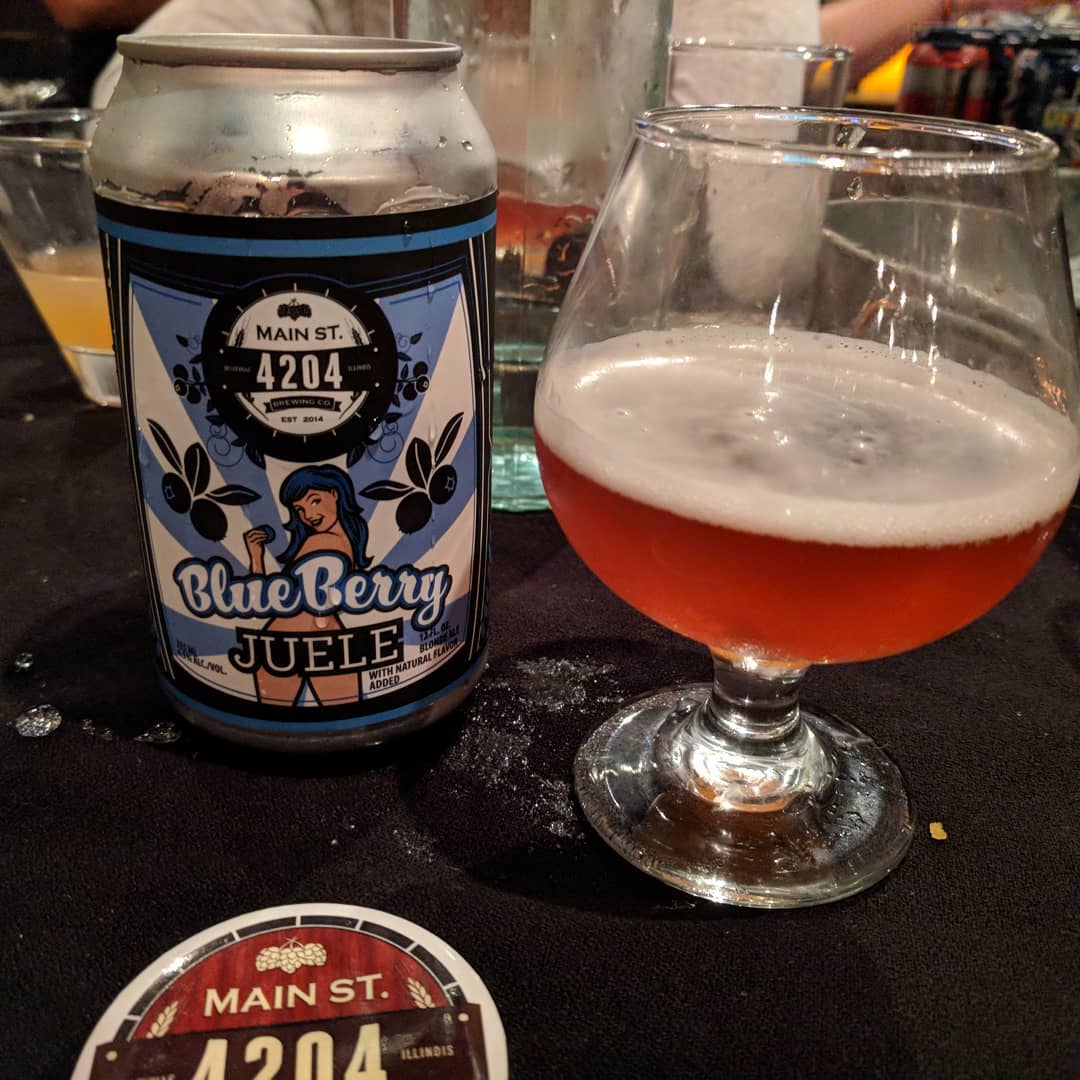 #4204mainstreetbrewing #craftedstl pairing dinner Blueberry Juele… Man this smells of blueberry and is awesome! #stlouis #craftedstl