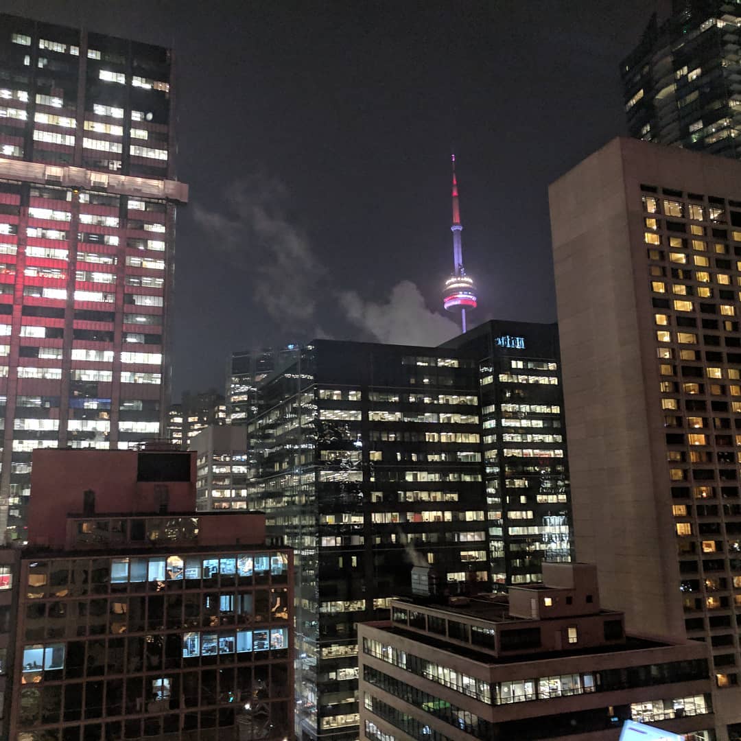 The view maybe isn’t as nice as my last stay in Toronto, but it’s still pretty. Room is awesome too.