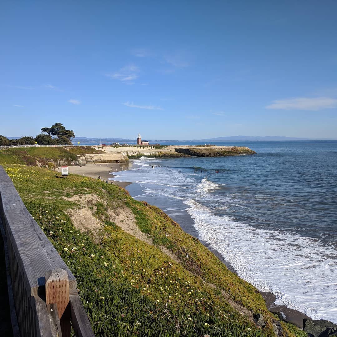 They see me strollin’… #santacruz