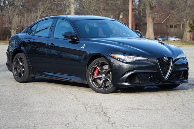 Because even when she isn’t clean, my car is always a willing and patient model for my photography. Also doesn’t mind the cold… #alfaromeo #giulia #quadrifoglio #citylife