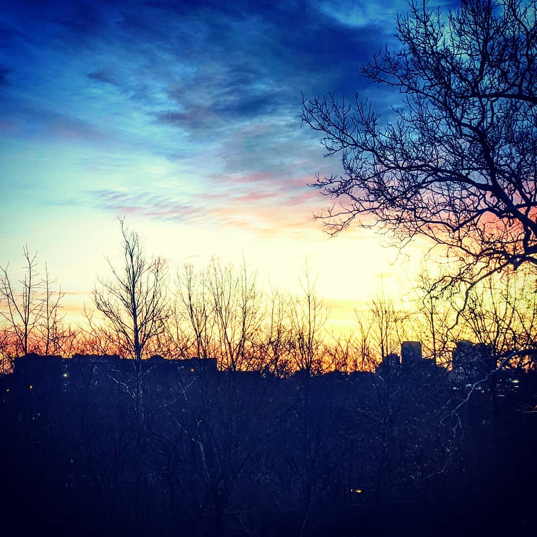 Good morning, St Louis… #citylife #stlouis #comptonheights