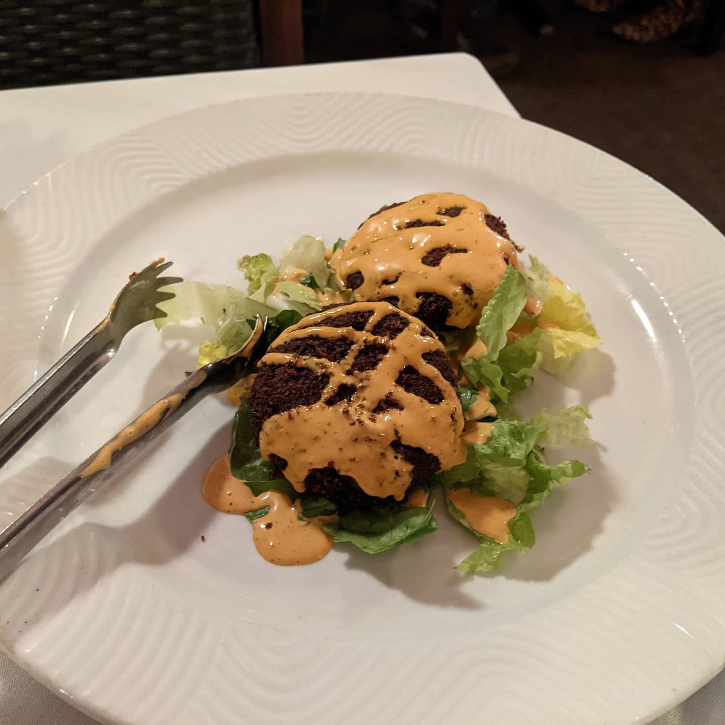 #foodporn appetizer of crab cakes that I basically demolished. The staff here is super attentive and I'm loving it so far. #mallorcacleveland