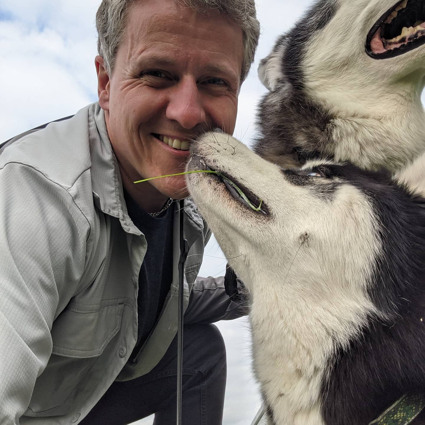 My boys are glad I am home. And so am I #stlnanuq #stlloki #siberianhusky #huskiesofinstagram