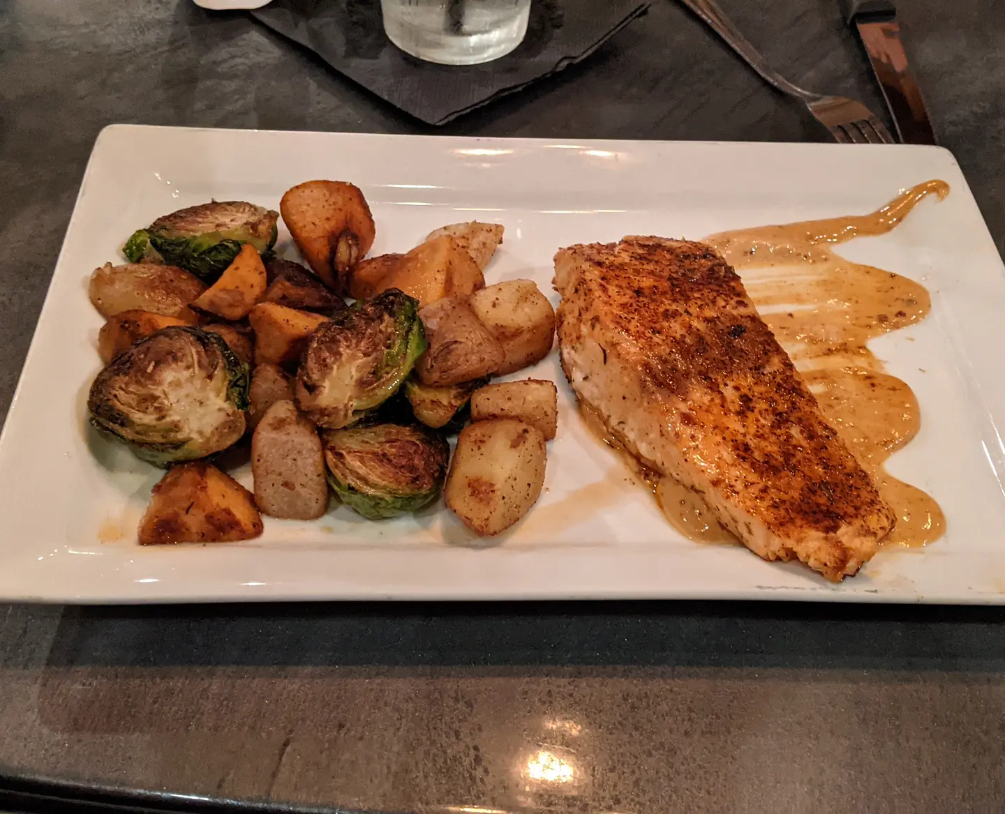 More normal #foodporn for you from #craftedstl this time. This salmon and veggies is absolutely amazing. Still not drinking, but when the food is this good, why worry about alcohol? #stlouis #towergrove