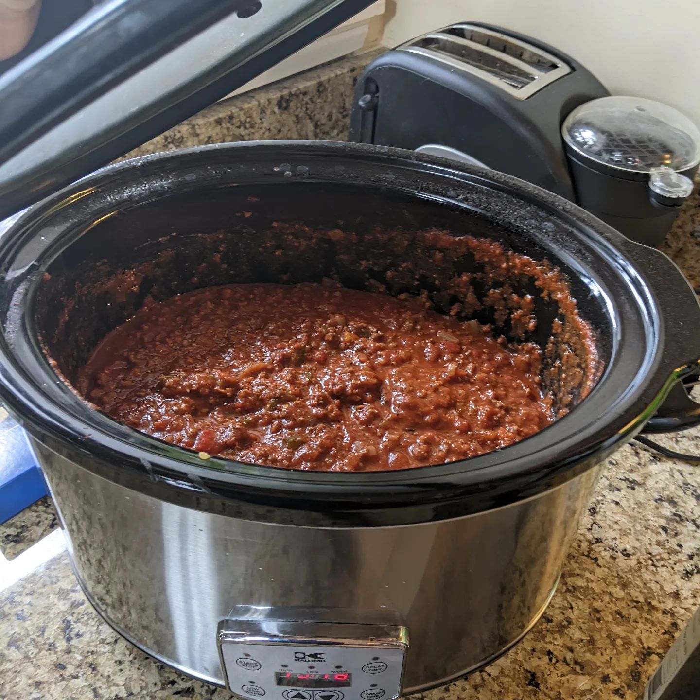 Winter weather warning? Time for some crock pot chilli...